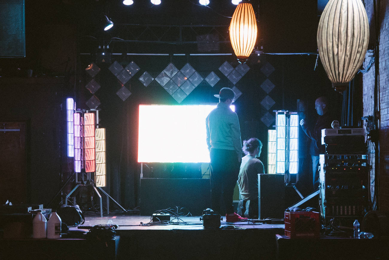 Setting up for Fireline #3 at Prophet Bar