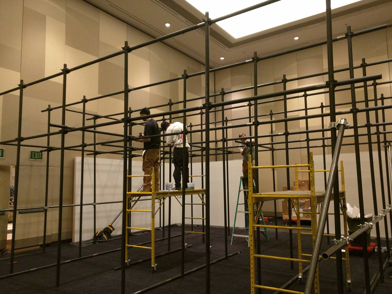 all sections of truss installed at Spotify CES vegas